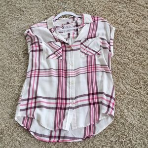 Sleeveless flannel